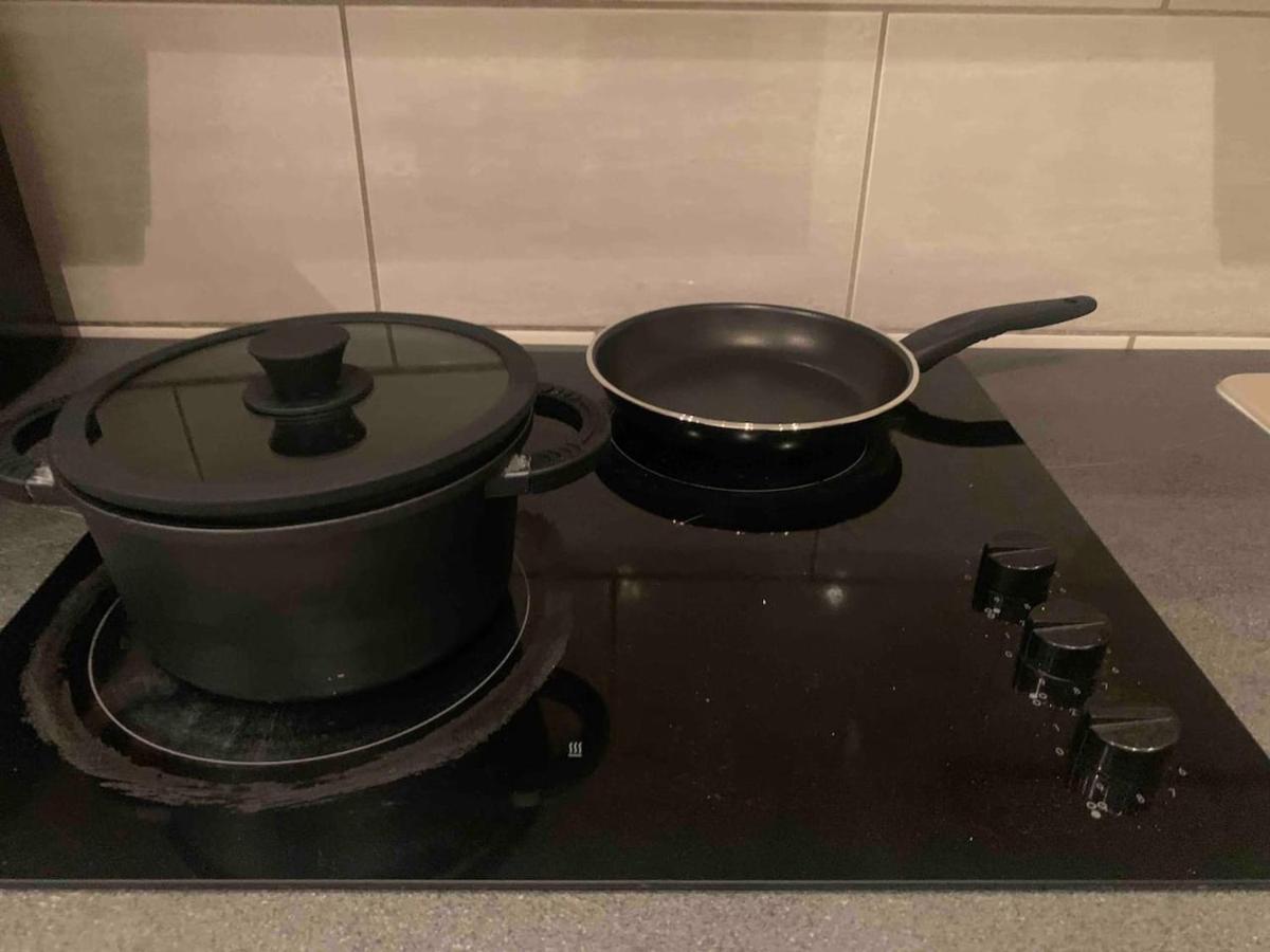 Apartament Hotel Limon エッセン エクステリア 写真