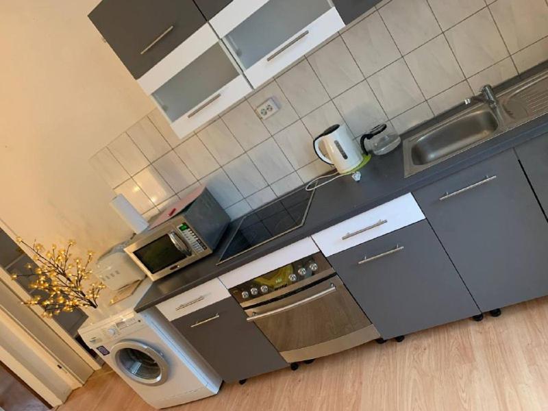 Apartament Hotel Limon エッセン エクステリア 写真